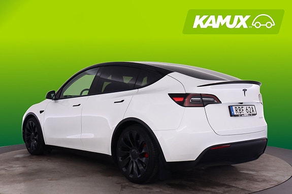 Tesla Model Y 5 of 19