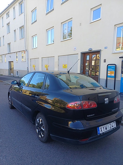 Seat Cordoba 2 of 7