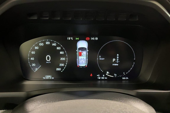 Volvo XC90 21 of 30