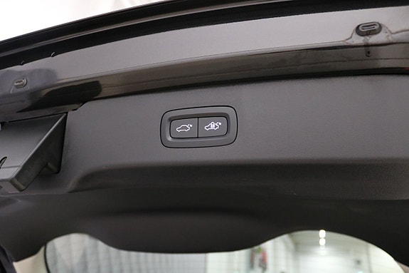 Lynk & Co 01 21 of 25