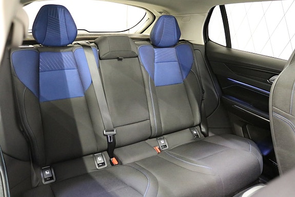 Lynk & Co 01 8 of 25