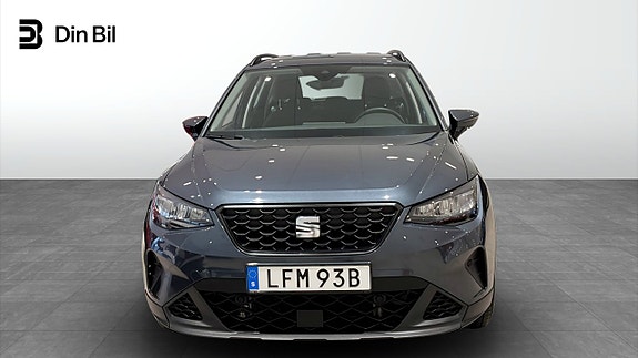 Seat Arona 4 of 12