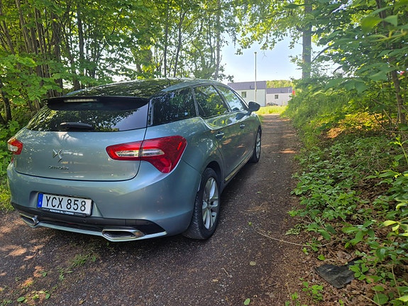 Citroen DS5 7 of 10