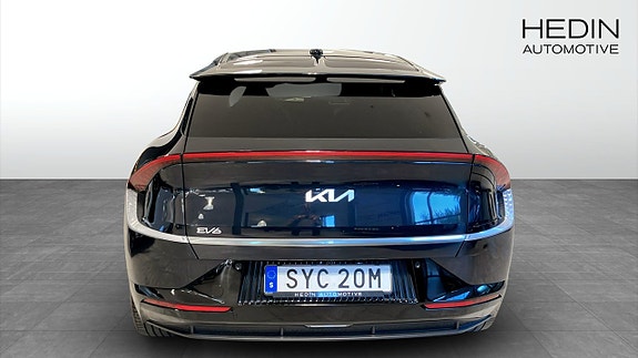 Kia EV6 7 of 16