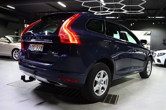 Volvo XC60 4 of 27