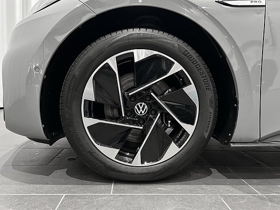 Volkswagen ID.3 5 of 14