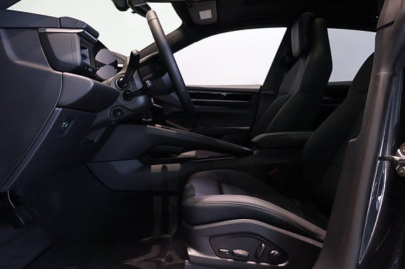 Porsche Macan 4 5 of 10