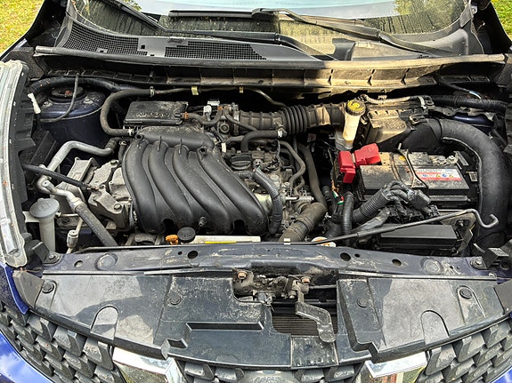 Nissan Juke 4 of 8