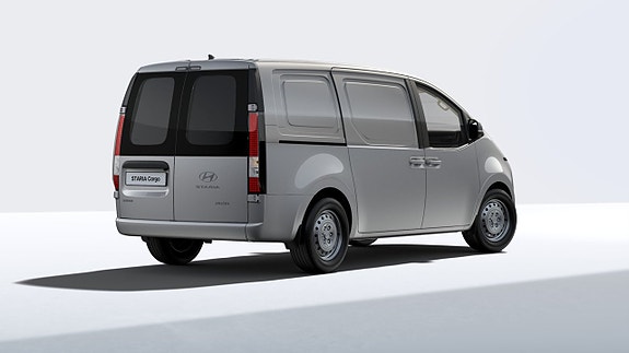 Hyundai Staria 3 of 6