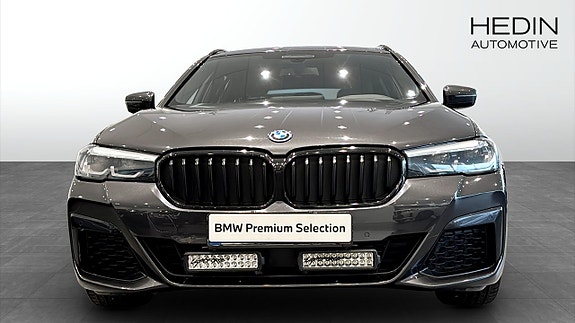 BMW 530e 8 of 9