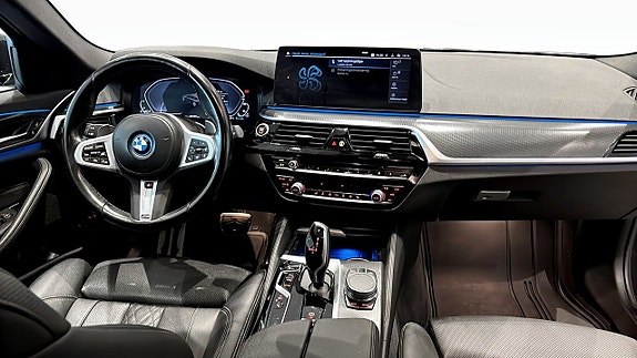 BMW 530e 4 of 9