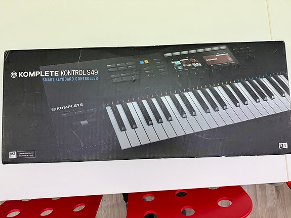 Product image 1 of 2