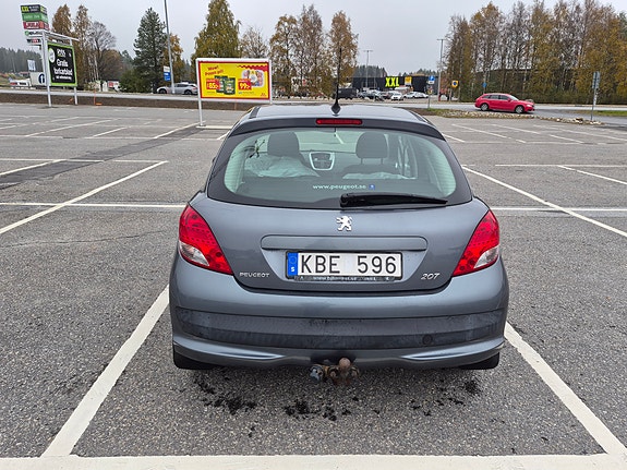 Peugeot 207 4 of 6