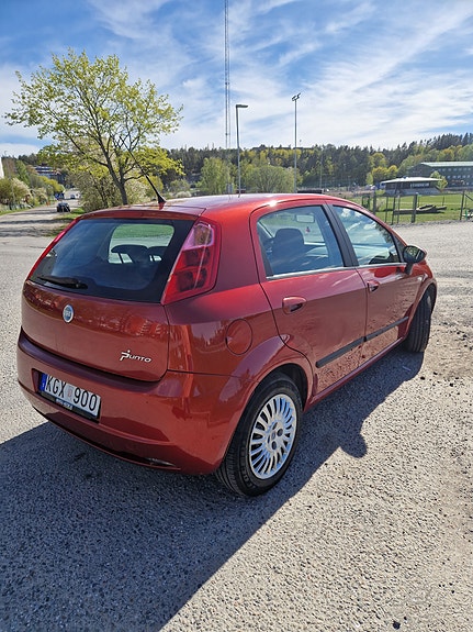 Fiat Grande Punto 5 of 7