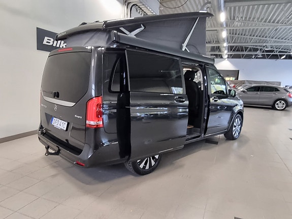 Mercedes-Benz V300 4 of 18