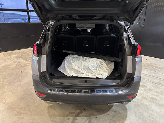 Peugeot 5008 19 of 22