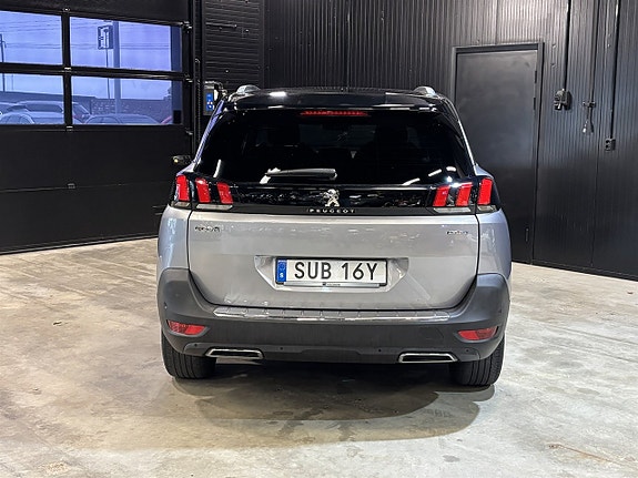 Peugeot 5008 5 of 22