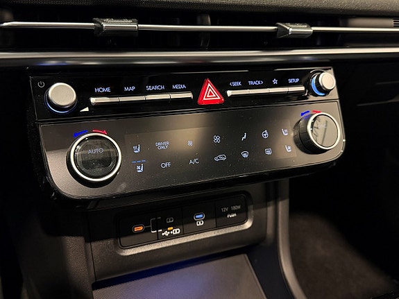 Hyundai Tucson 19 of 23