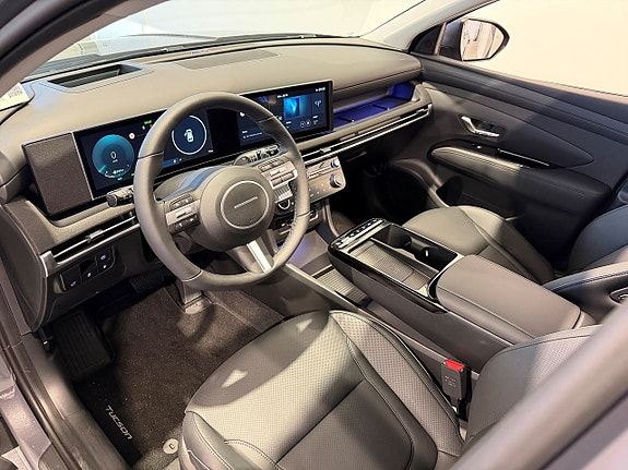 Hyundai Tucson 8 of 23