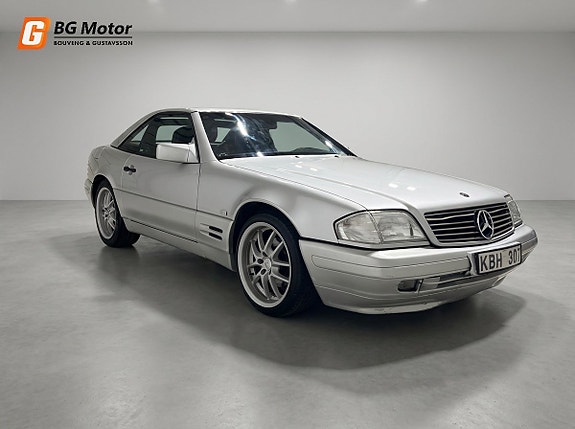 Mercedes-Benz SL280 8 of 19