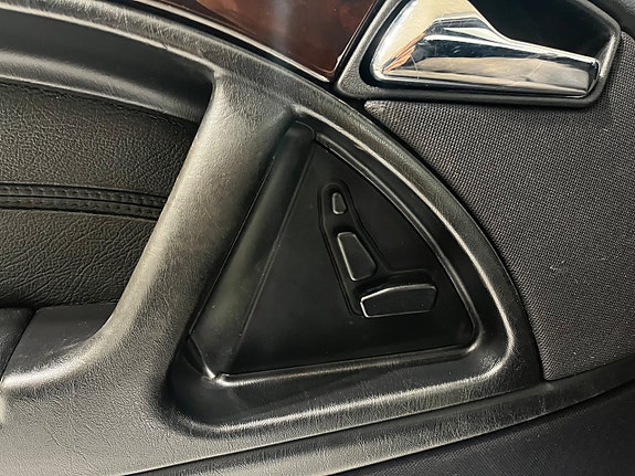Mercedes-Benz SL280 19 of 19