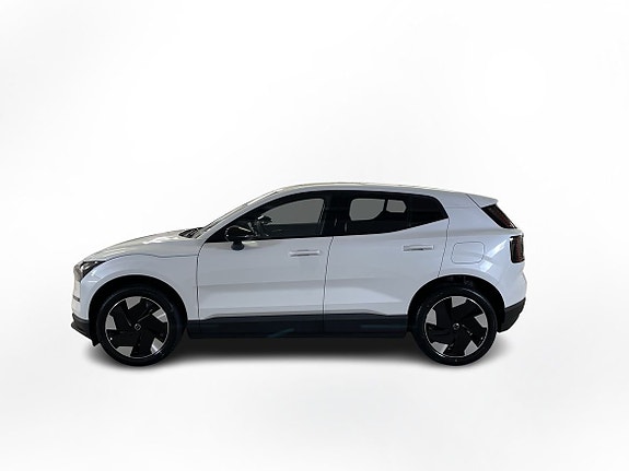 Volvo EX30 2 of 17