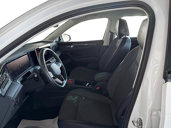 Volkswagen Tiguan 9 of 13