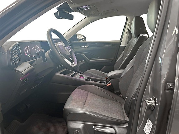 Volkswagen Tiguan 10 of 16
