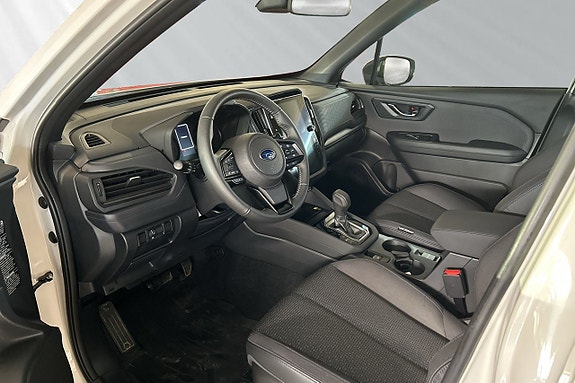 Subaru Forester 5 of 6