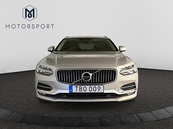 Volvo V90 10 of 26