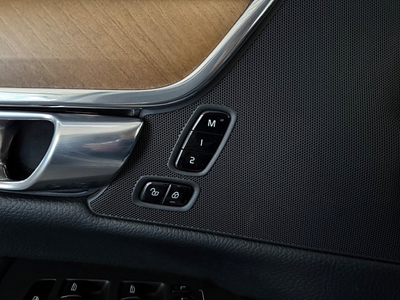 Volvo V90 21 of 26