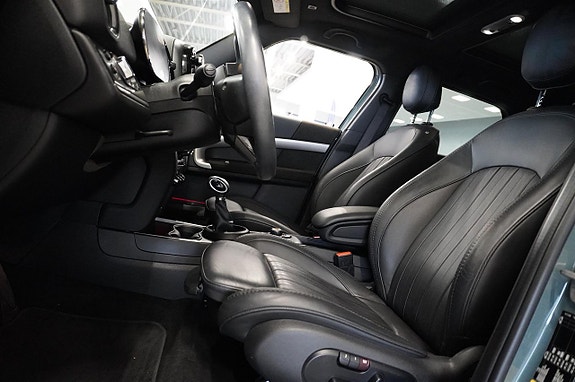 MINI Countryman Cooper SE 8 of 22