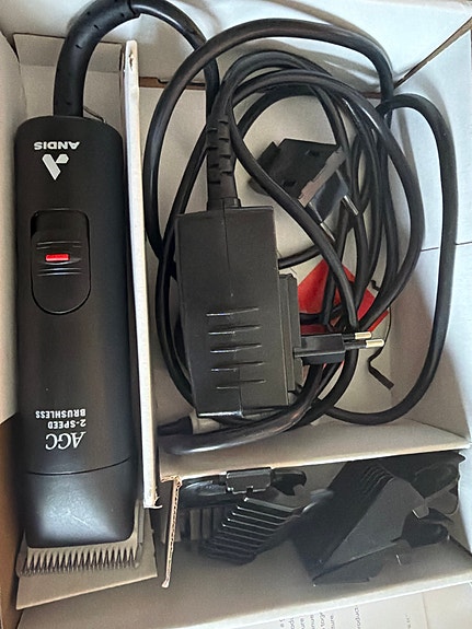 Andis AGC 2-Speed Clipper trimmer svart
