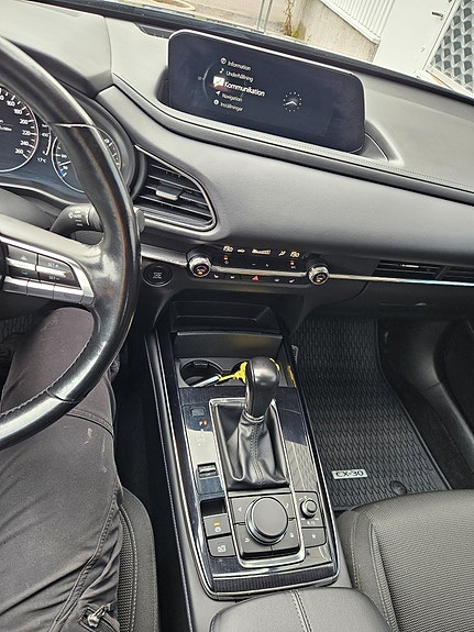 Mazda CX-30 16 of 29