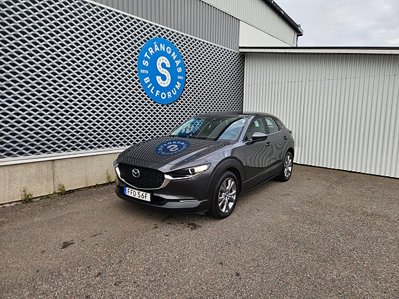 Mazda CX-30 4 of 29