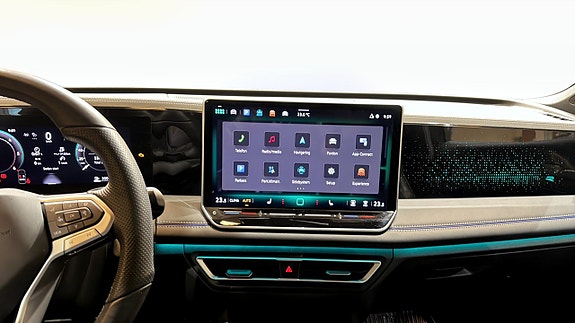 Volkswagen Tiguan 10 of 23