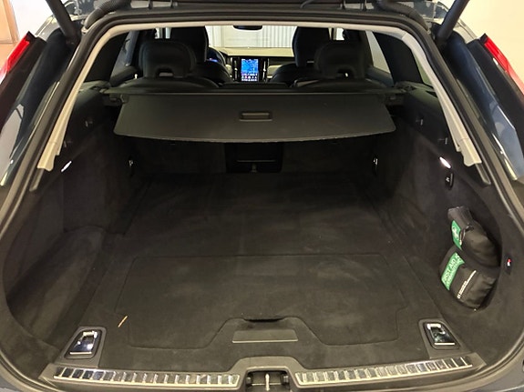 Volvo V90 10 of 22