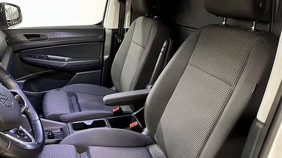Volkswagen Caddy 8 of 12