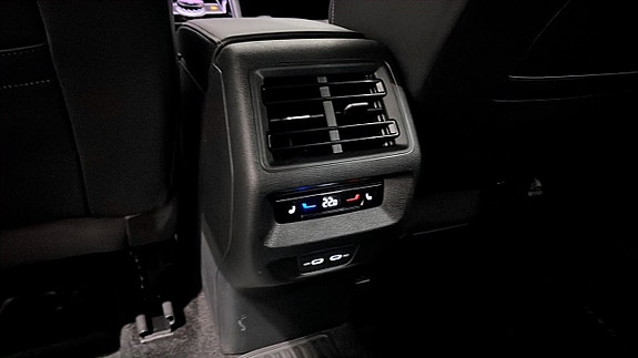 Volkswagen Tiguan 17 of 23