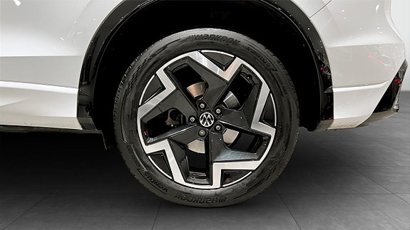 Volkswagen Tiguan 6 of 23