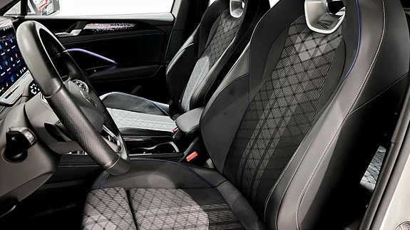 Volkswagen Tiguan 8 of 23