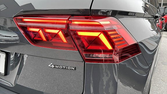Volkswagen Tiguan 15 of 23