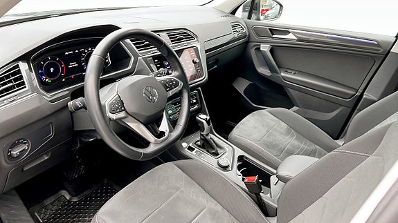 Volkswagen Tiguan 7 of 23