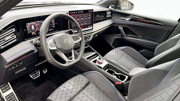 Volkswagen Tiguan 7 of 25