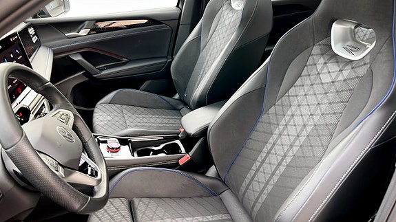 Volkswagen Tiguan 8 of 25