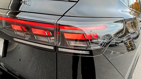 Volkswagen Tiguan 16 of 25