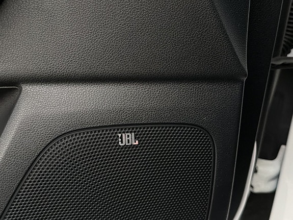 Kia Sportage 13 of 30