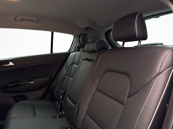 Kia Sportage 24 of 30