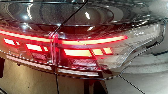 Volkswagen Tiguan 15 of 22