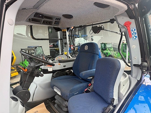 New Holland T 7.210 AC, GPS, PTO 5 of 8